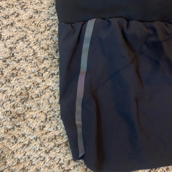 Adidas Climacool Running Shorts, Size M - Picture 4 of 7